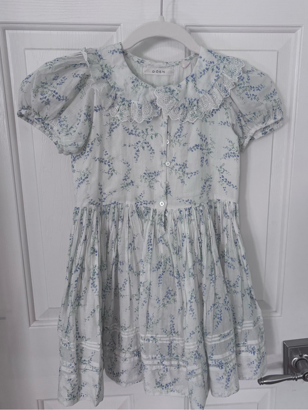 Doen Girls' Blue Floral Lace-Collar Dress